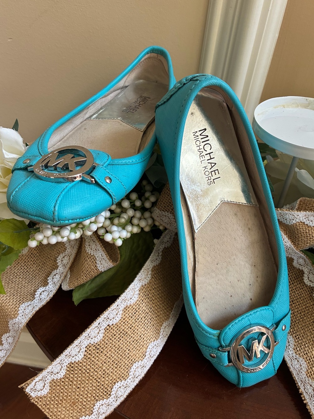 MICHAEL KORS  Turquoise Logo Ballet Flats